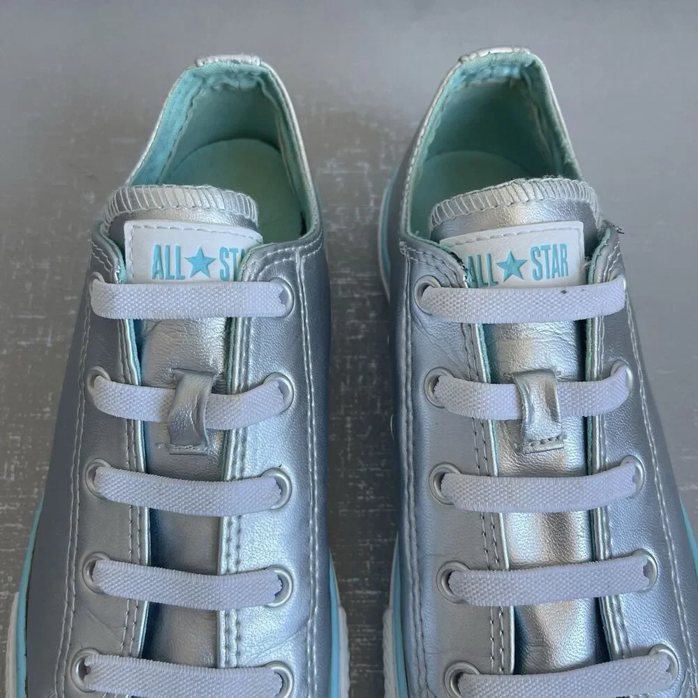 Converse All Star  Junior Youth 3 Chuck Taylor Low Top Sneakers Silver Metallic‎